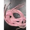 Lacets de cuir mauve